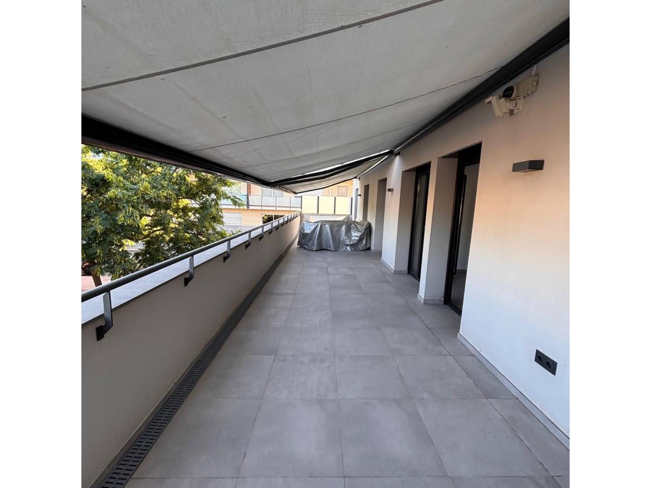 OPORTUNIDAD 3 HAB +2 BAÑOS   45M2 TERRASSA - Imagen# 1