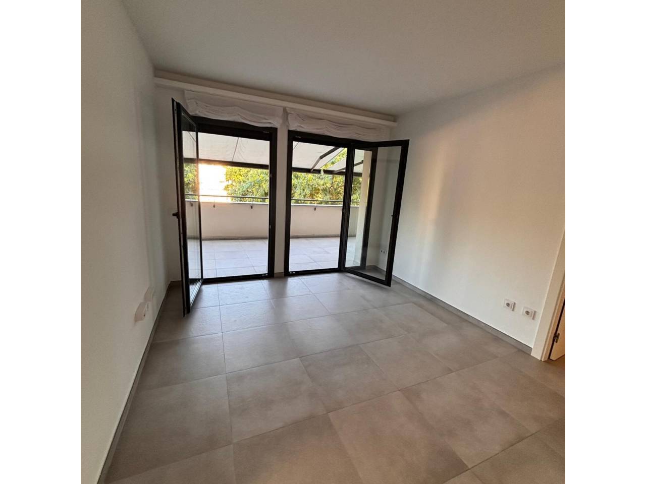 OPORTUNIDAD 3 HAB +2 BAÑOS   45M2 TERRASSA - Imagen# 10
