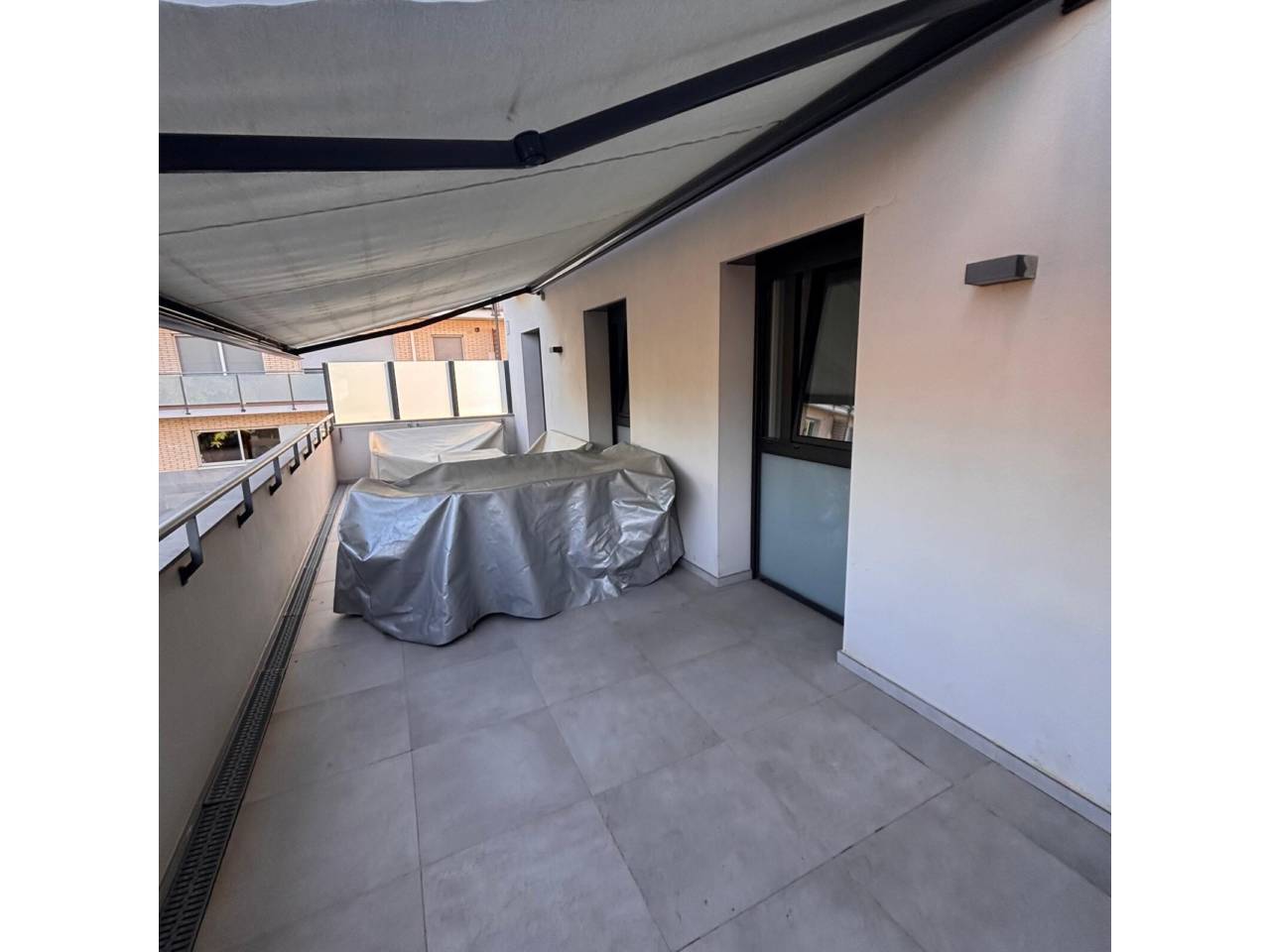 OPORTUNIDAD 3 HAB +2 BAÑOS   45M2 TERRASSA - Imagen# 23